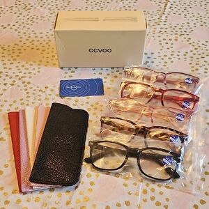 Women's Stylish Eyewear Set - Red and Black